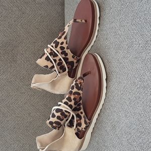 Women's Animal Print Tan Brown Open Toe Sandals, Sz 6.5